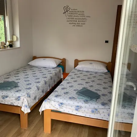 Klara&ivan アパート *